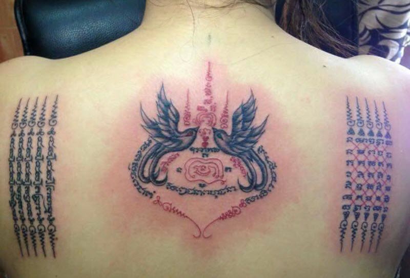 Магическое тату Cак Янт в Паттайе (Таиланд) 1