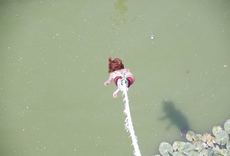 Прыжок с тарзанки Bungy Jump в Паттайе 1