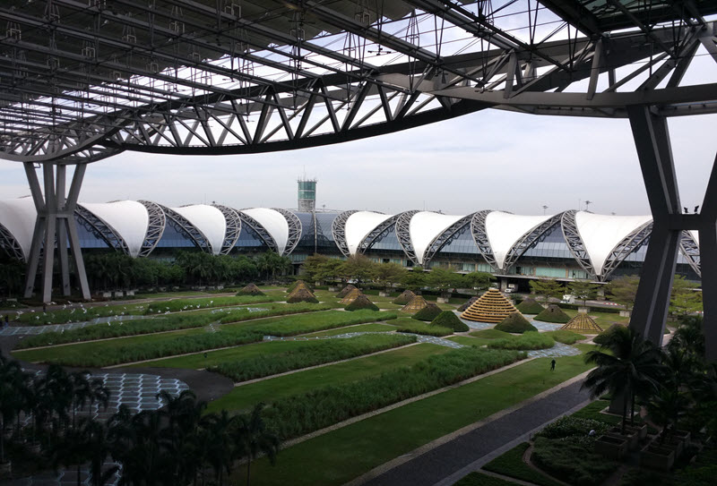 Трансфер из Паттайи в аэропорт Суварнабхуми 1