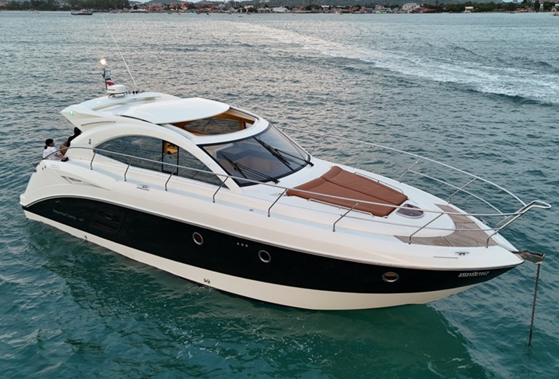 Прогулки на моторной яхте «Энигма» в Паттайе 1