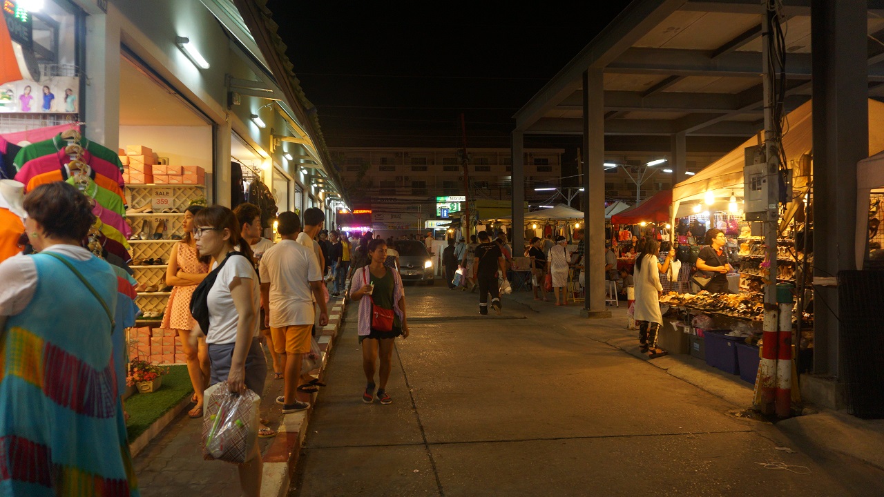  Ночной рынок на Теппразите
